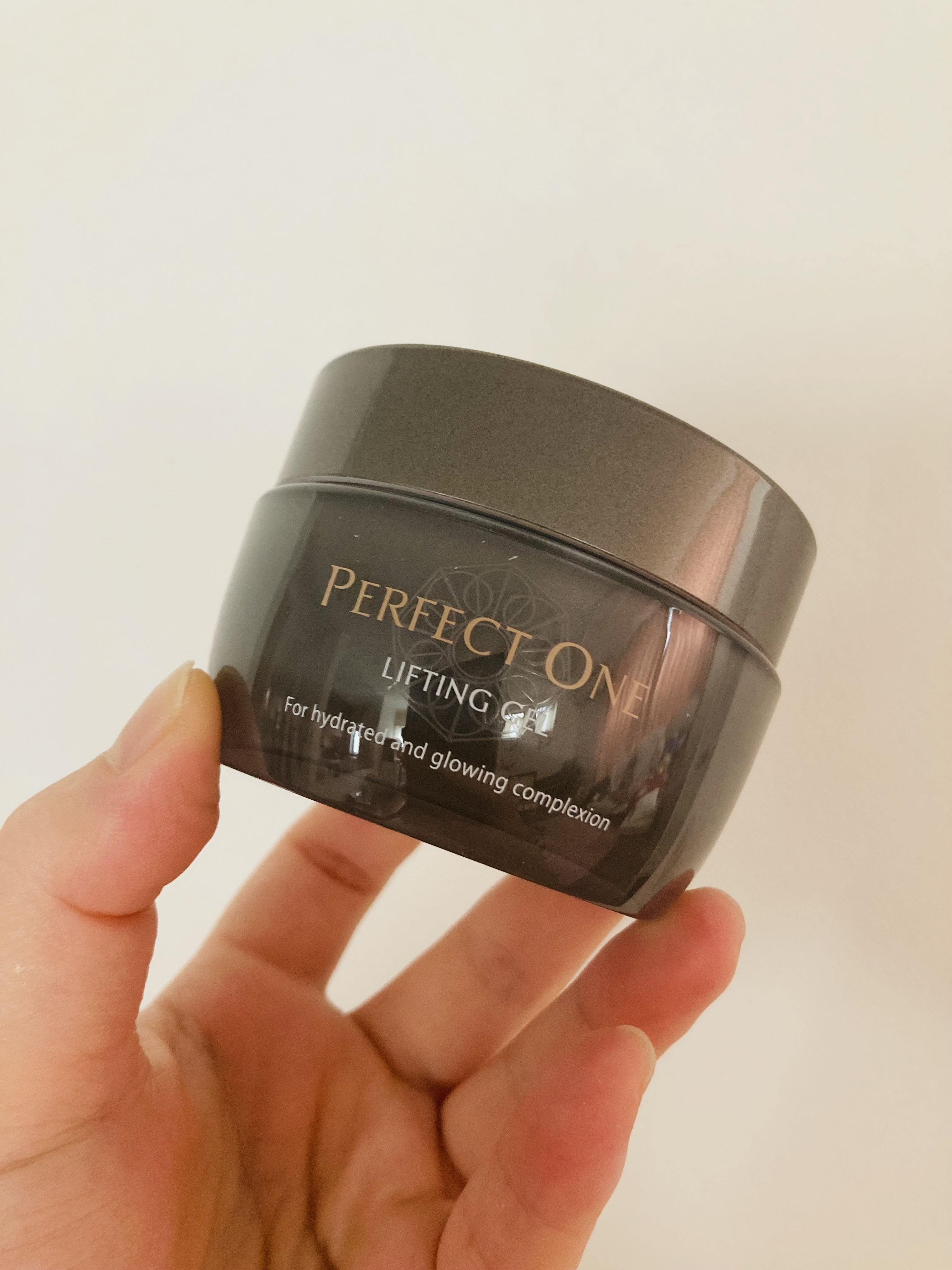 パーフェクトワン リフティングジェル/パーフェクトワン/オールインワン化粧品を使ったクチコミ（1枚目）