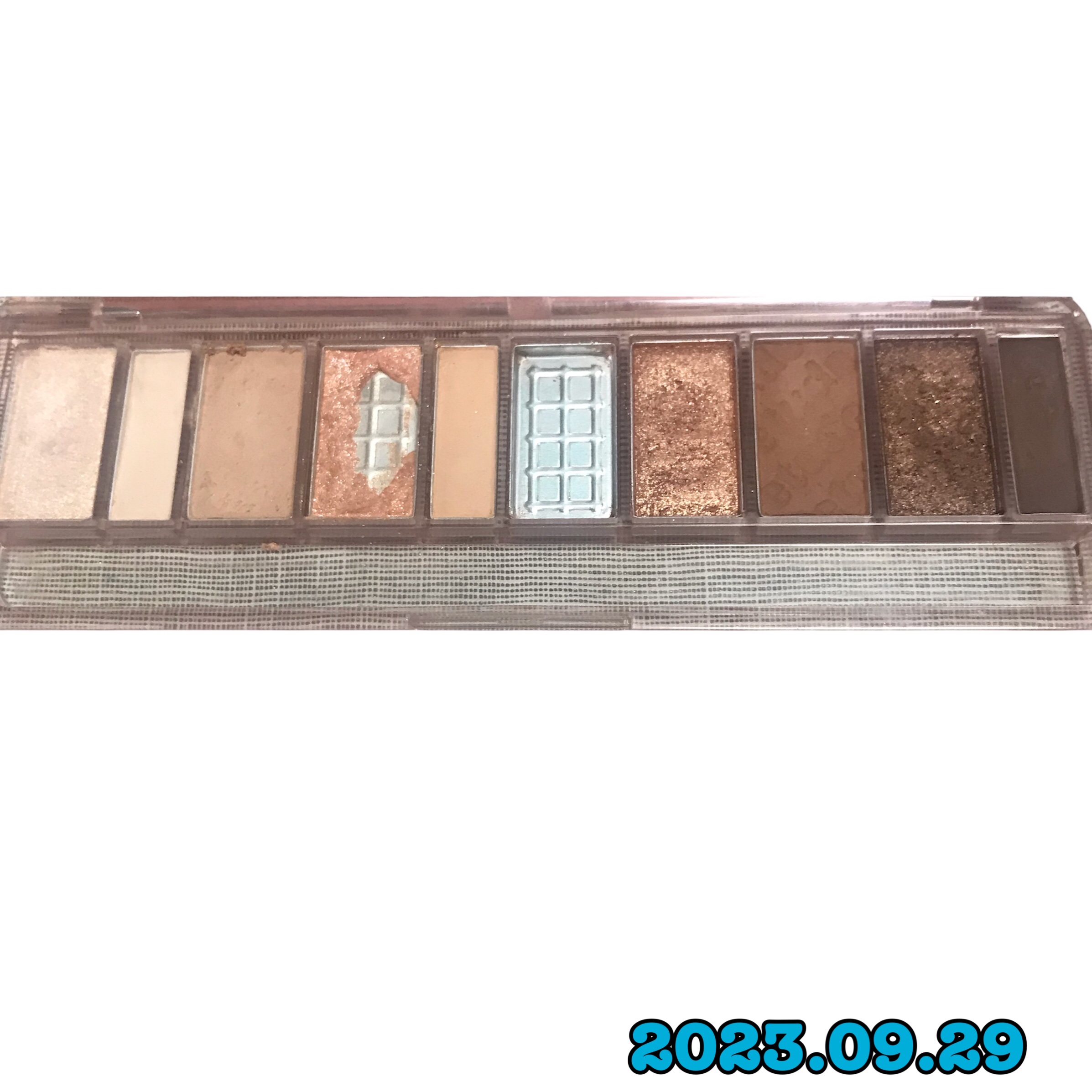 プレイカラー アイシャドウ/ETUDE/アイシャドウパレットを使ったクチコミ（3枚目）