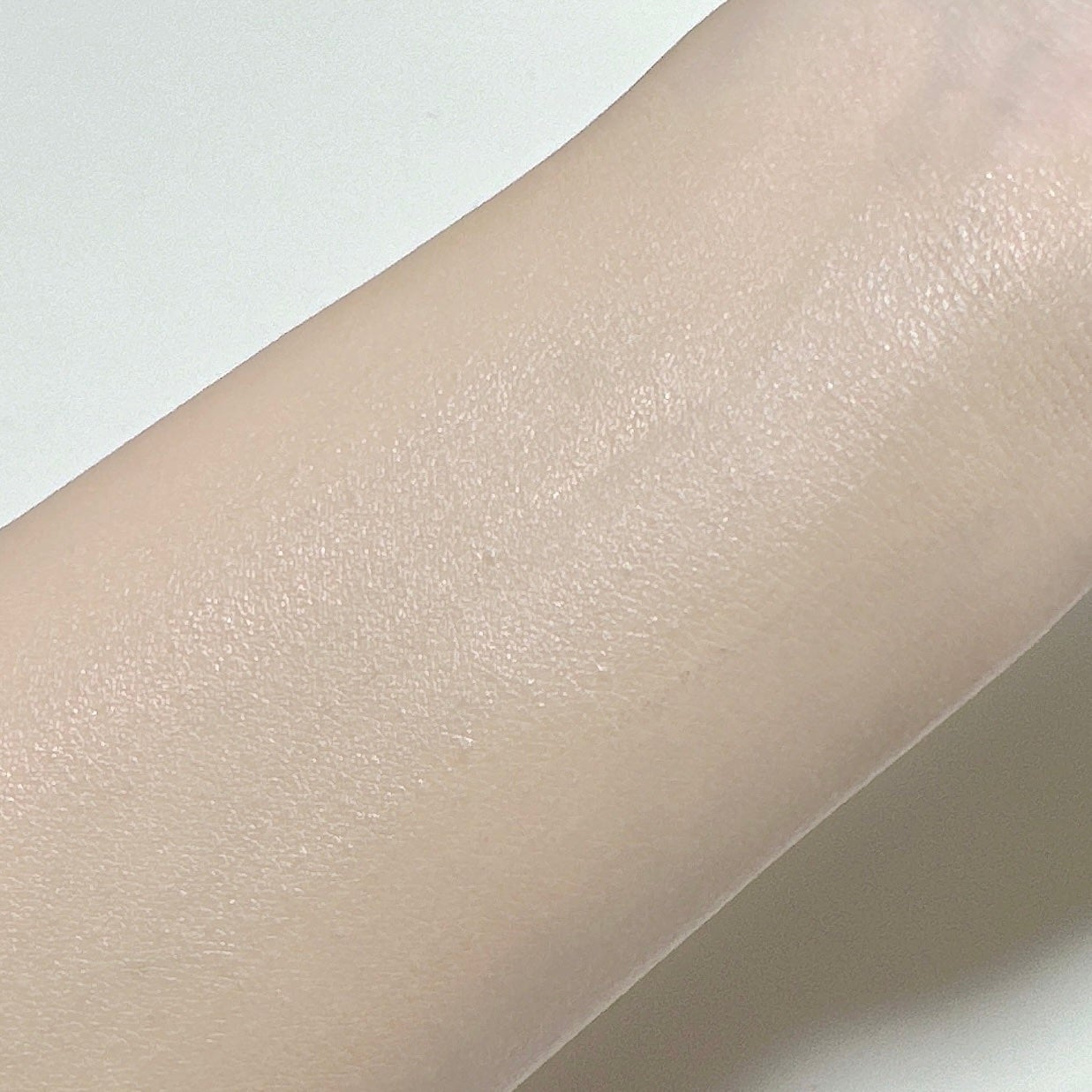 パリュール ゴールド スキン フルイド/GUERLAIN/リキッドファンデーションを使ったクチコミ(4枚目)