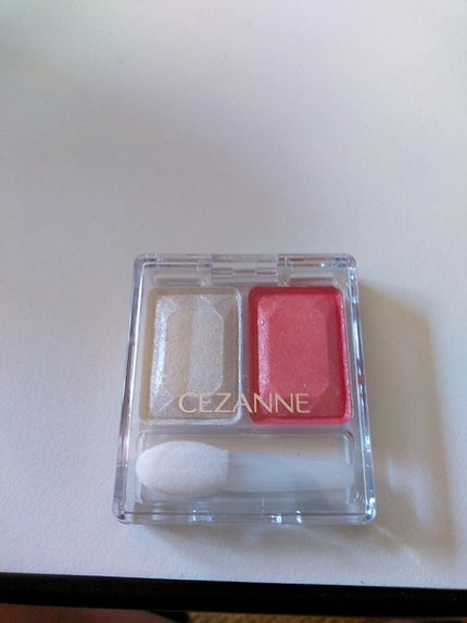 ツーカラー アイシャドウ ラメシリーズ/CEZANNE/アイシャドウパレットを使ったクチコミ(1枚目)