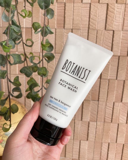 ボタニカルフェイスウォッシュ オイルコントロール/BOTANIST/洗顔フォームを使ったクチコミ(1枚目)
