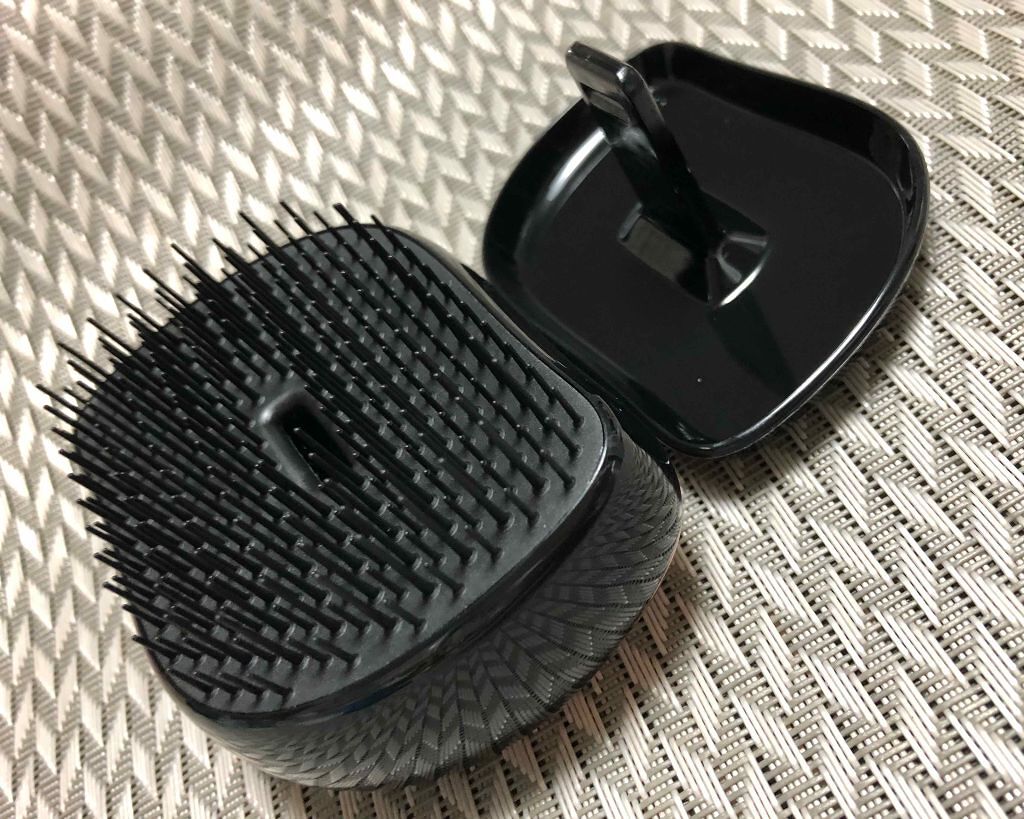 コンパクトスタイラー ローズゴールド/TANGLE TEEZER/ヘアブラシを使ったクチコミ（3枚目）