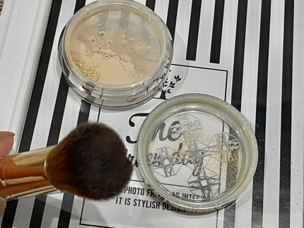 薬用美白ファンデーションSPF50+/ONLY MINERALS/ルースパウダーを使ったクチコミ(4枚目)