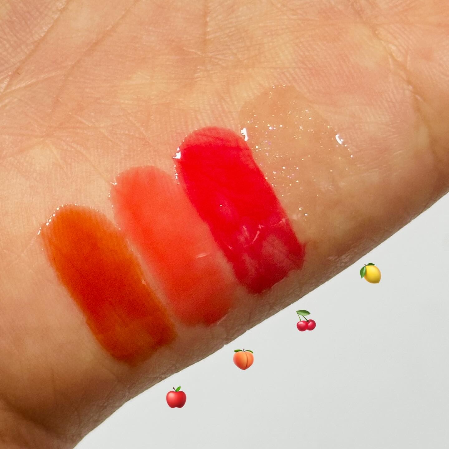 ジューシーベリープランピングリップオイル/TOCOBO/リップグロスを使ったクチコミ（3枚目）