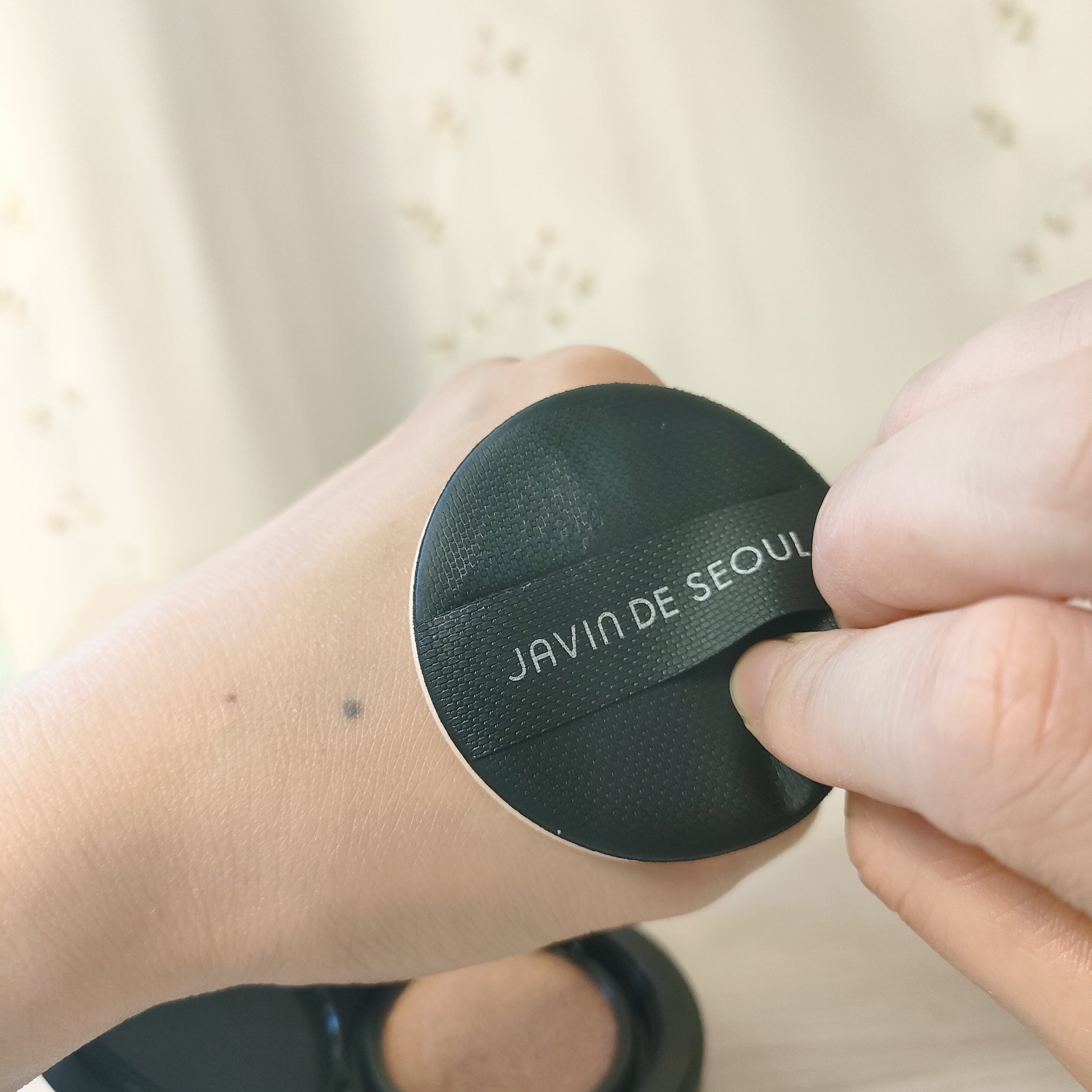 ジャビンドゥソウル ウインクファンデーションパクト/Javin De Seoul/クッションファンデーションを使ったクチコミ（3枚目）