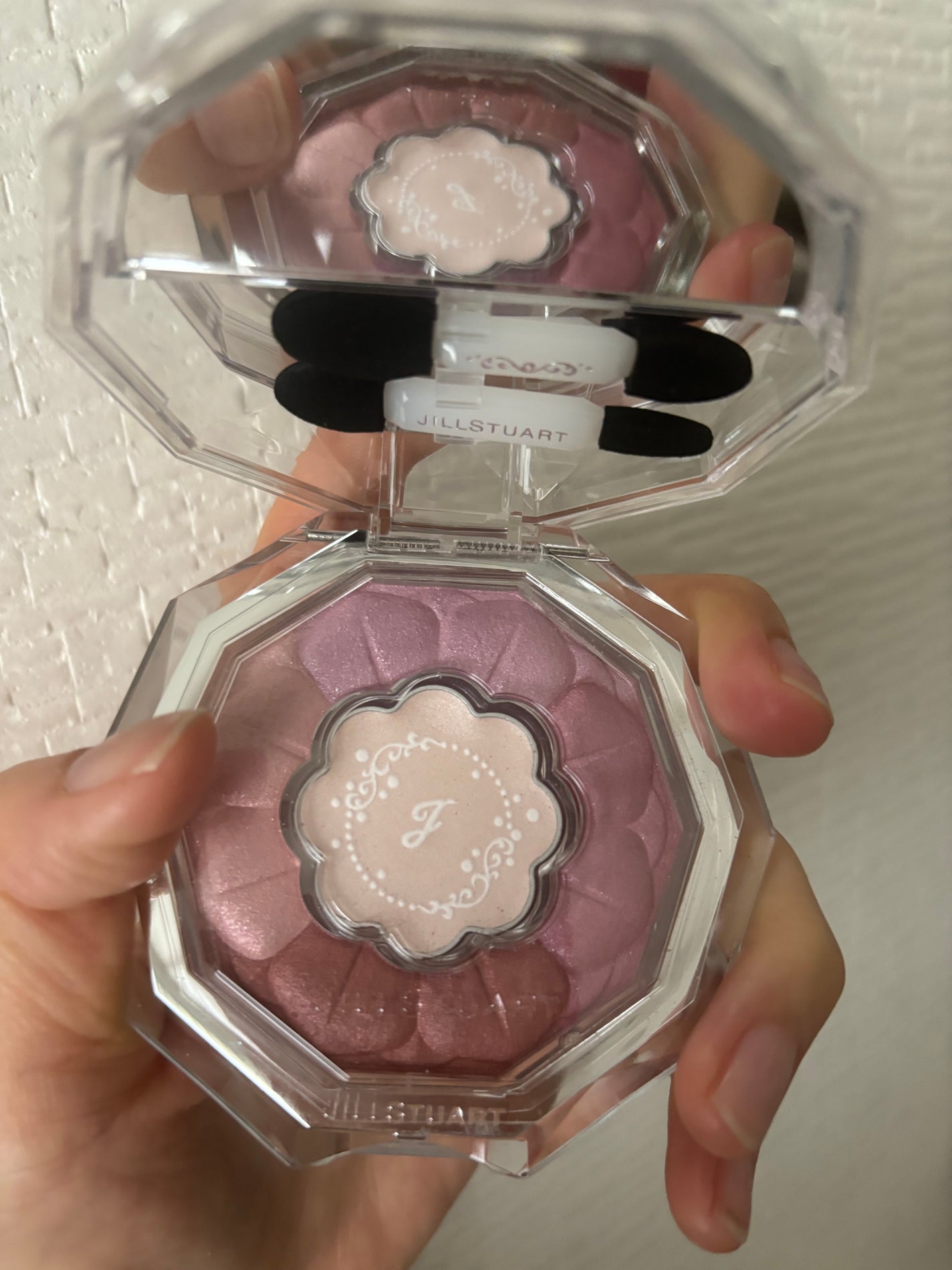 ブルームクチュール アイズ タイムレスグロウ/JILL STUART/アイシャドウパレットを使ったクチコミ(1枚目)