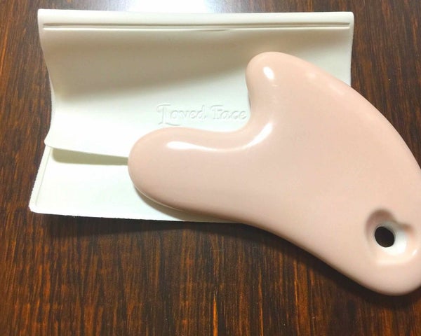 かっさの正しい使い方で小顔や脚痩せを目指そう!【顔・足・お腹・二の腕】