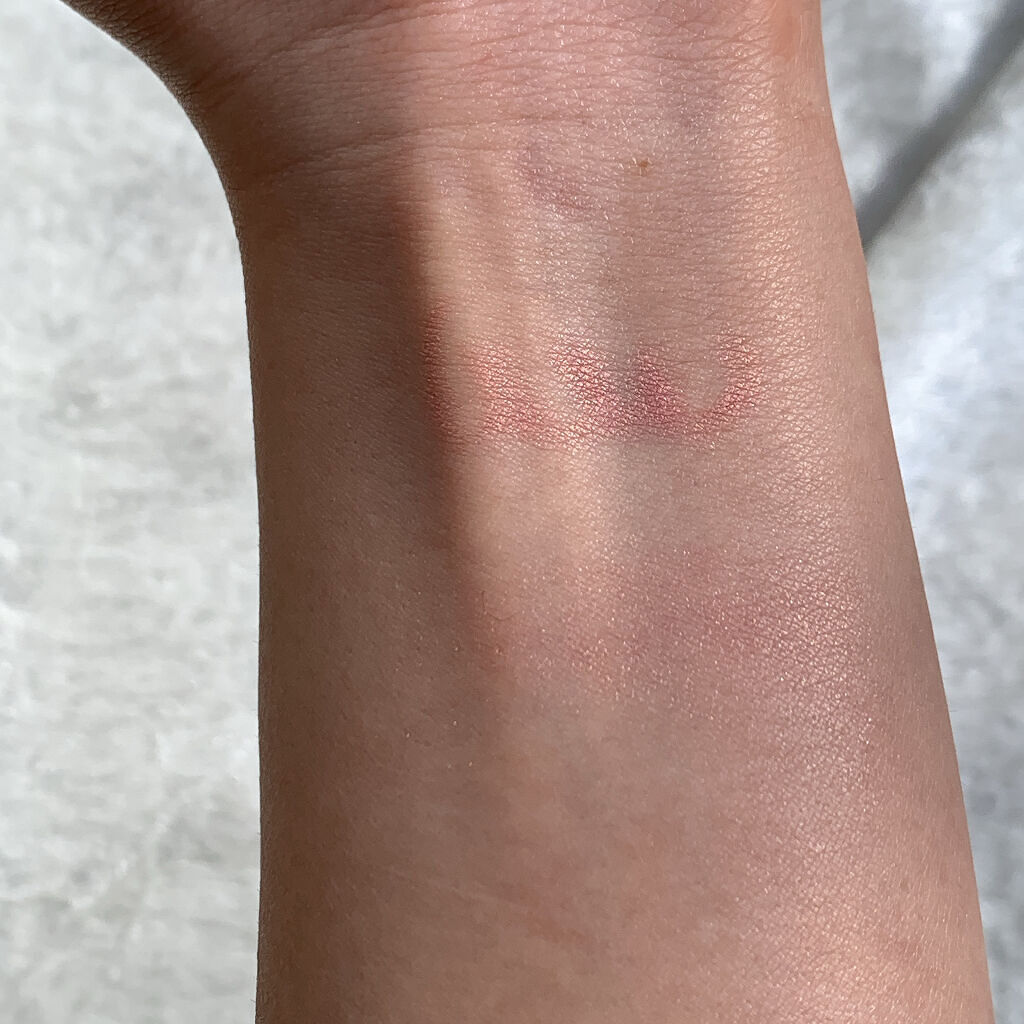 インフィニットシャドウスティック/NYX Professional Makeup/スティックアイシャドウを使ったクチコミ（2枚目）