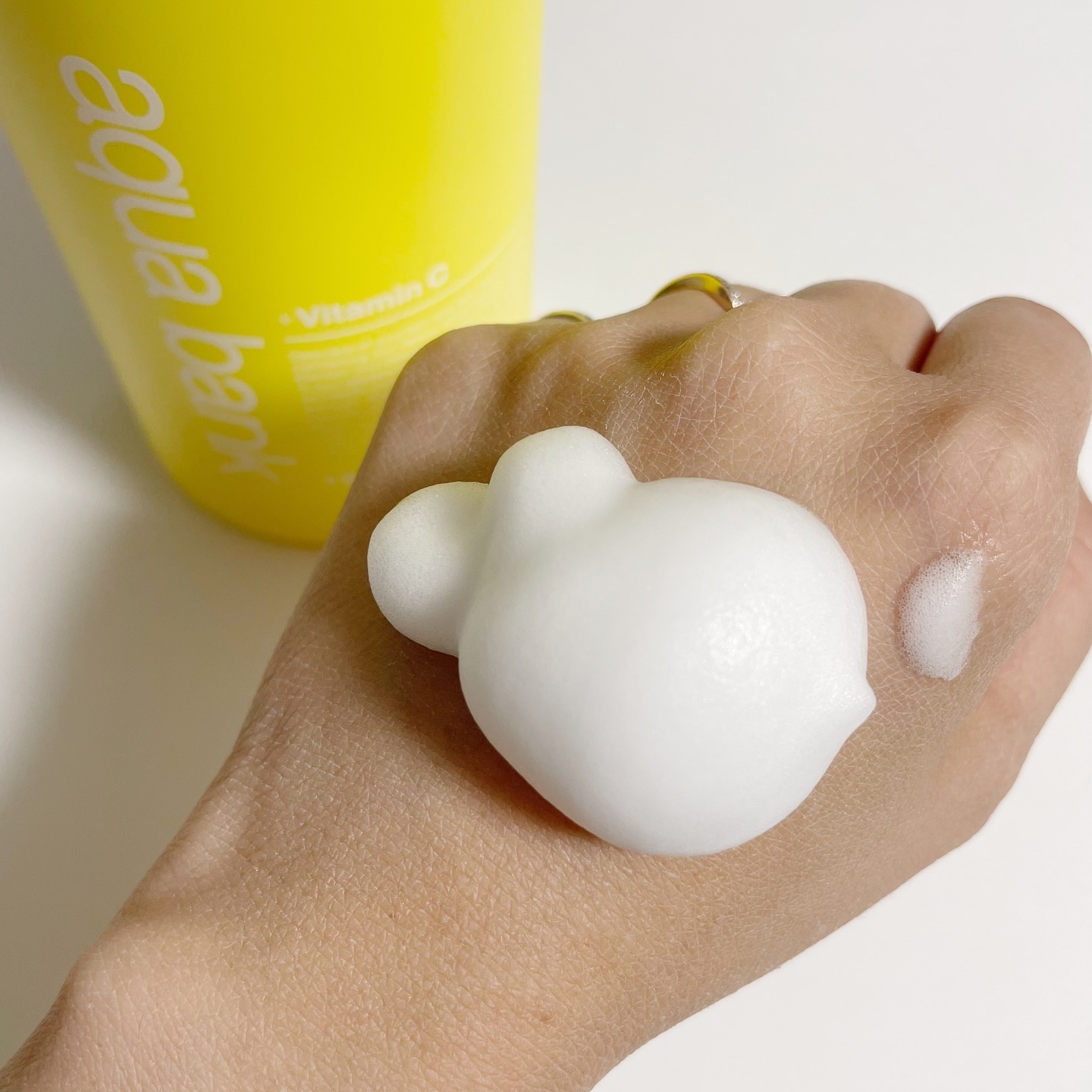 クリアバブルローション ビタミンC/aqua bank/化粧水を使ったクチコミ（3枚目）