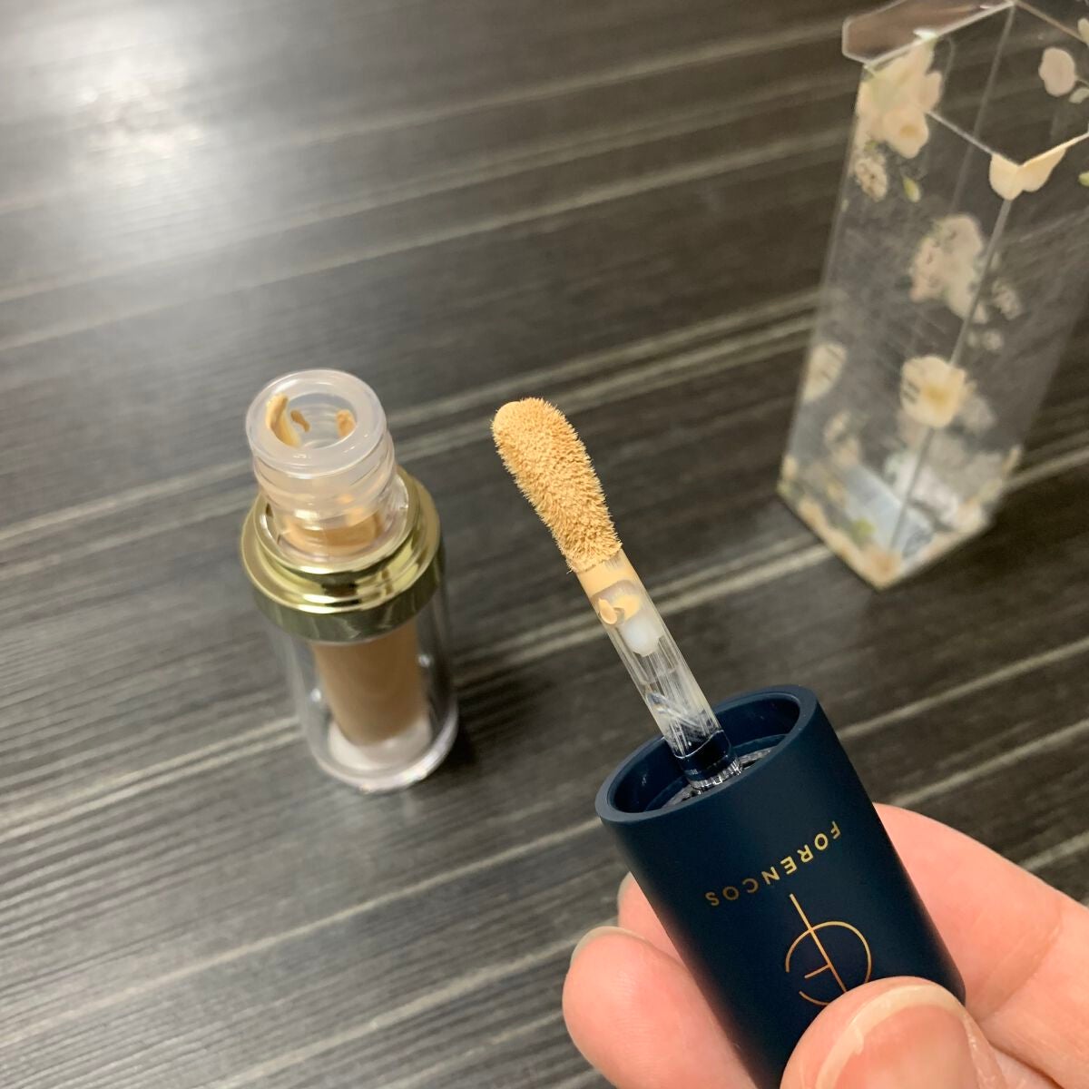 タトゥーウォータープルーフスカーコンシーラー/フォレンコス/リキッドコンシーラーを使ったクチコミ(3枚目)