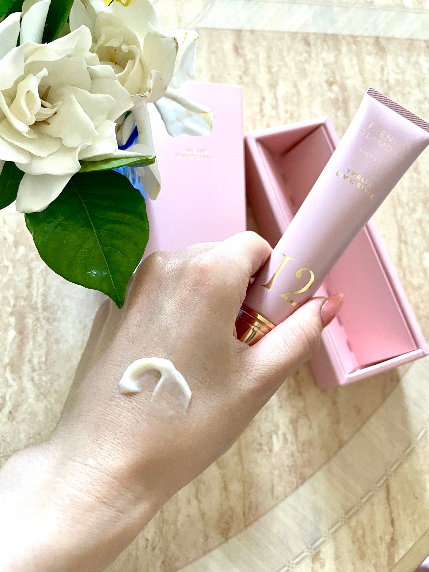 バストアップクリーム/フレンチグラマー/バスト・ヒップケアを使ったクチコミ(3枚目)