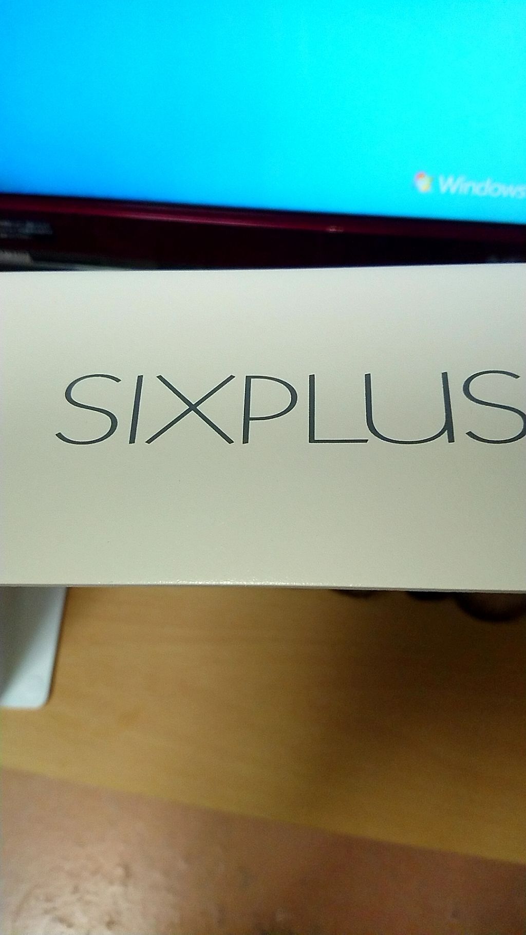 SIXPLUS マグネットメイクブラシ立て/SIXPLUS/その他化粧小物を使ったクチコミ(1枚目)