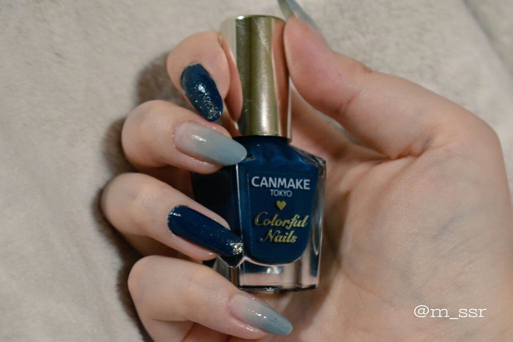 カラフルネイルズ/キャンメイク/マニキュアを使ったクチコミ（2枚目）