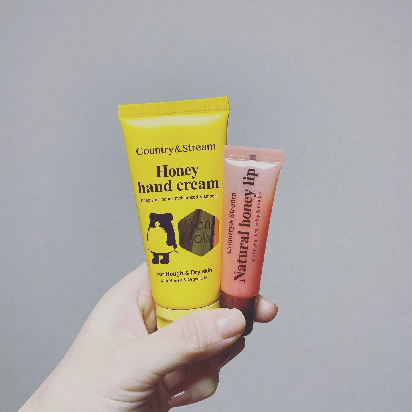 ハニーフルリップ もも色ボリューム/カントリー&ストリーム/リップ美容液を使ったクチコミ（1枚目）