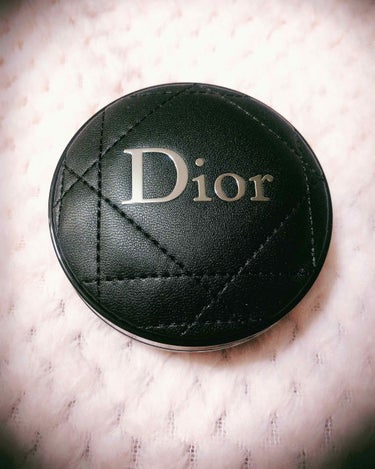 【旧】ディオールスキン フォーエヴァー クッション/Dior/クッションファンデーションを使ったクチコミ（1枚目）