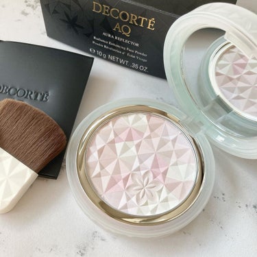 ＡＱ　オーラ リフレクター 03 sakura beige 可憐な花びらのようにおだやかな印象/DECORTÉ/プレストパウダーを使ったクチコミ（1枚目）