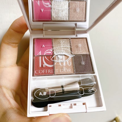 6セレクションアイズ/コフレドール/アイシャドウパレットを使ったクチコミ(3枚目)