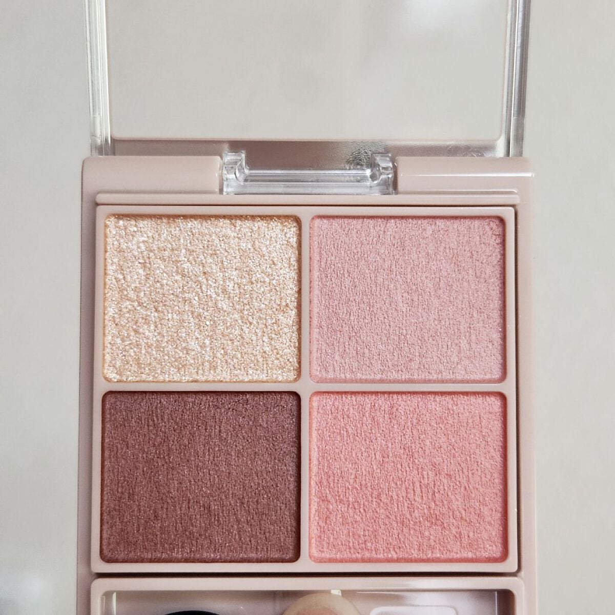 シルキースフレアイズ(マットタイプ)/キャンメイク/アイシャドウパレットを使ったクチコミ(2枚目)