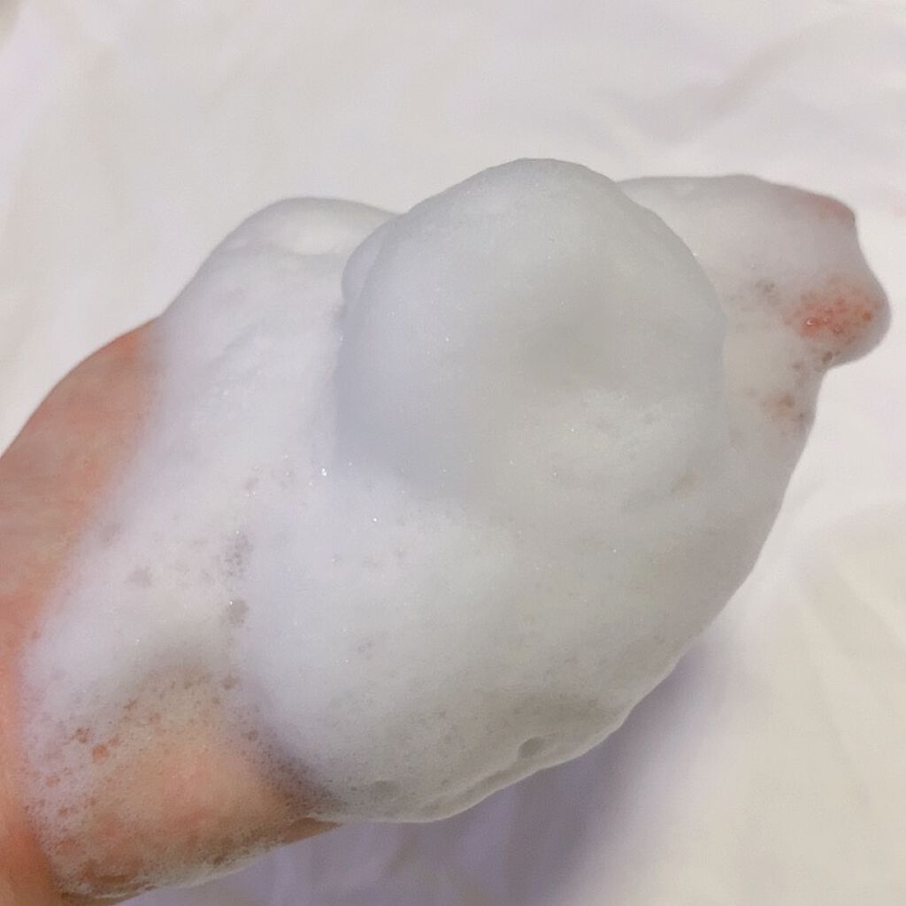 レイヴィー ボディシャンプー ローヤルゼリー/Leivy/ボディソープを使ったクチコミ（3枚目）