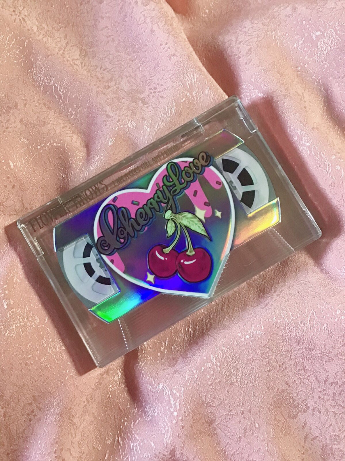 レトロマグネティック アイシャドウパレット/FlowerKnows/アイシャドウパレットを使ったクチコミ(2枚目)