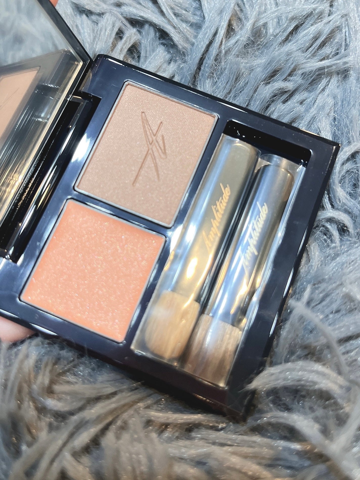 コンスピキュアス ダブルアイズ/Amplitude/アイシャドウパレットを使ったクチコミ(2枚目)