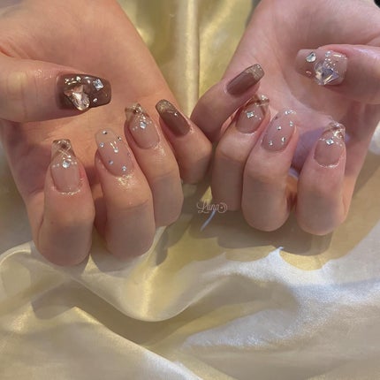 #ジェルネイル,#ワンカラーネイル,#ニュアンスネイル,#うるうるネイル,#ちゅるんネイル,#シンプルネイル,#パーツネイル,#透け感ネイル,#クリアネイル,#ぷっくりネイル,#ちぐはぐネイル,#韓国ネイル,#きらきらネイル,#うるつやネイル,#フレンチガーリーネイル,#ピンクネイル,#チェックネイル,#ブラウンネイルのネイルデザイン