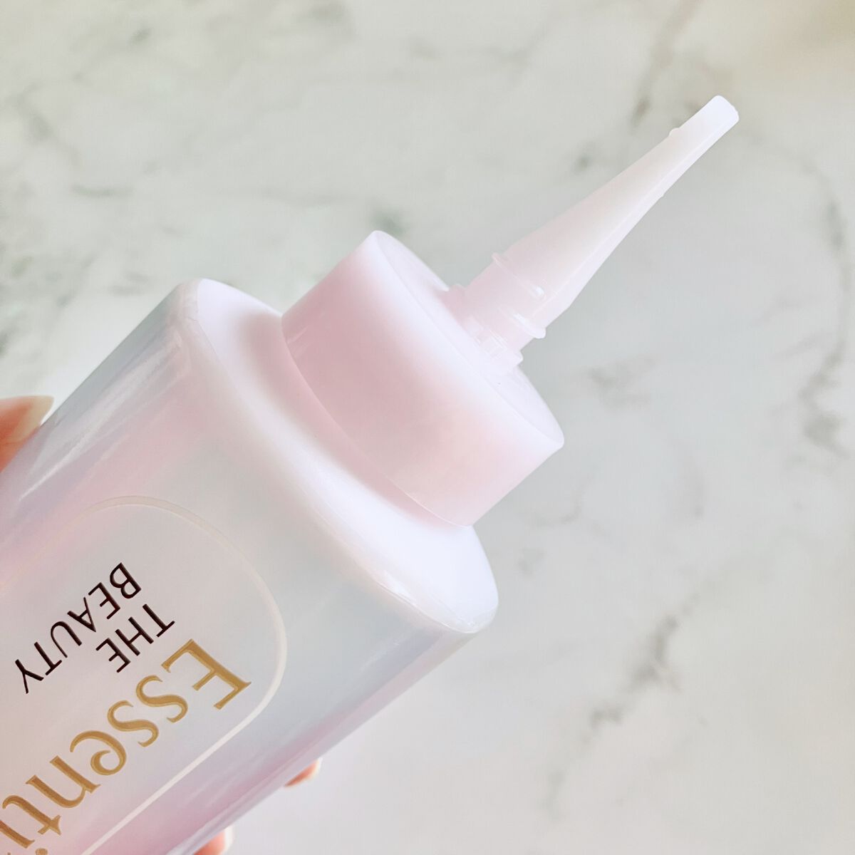 エッセンシャル プレミアム ウォータートリートメント EXスムース/エッセンシャル/アウトバストリートメントを使ったクチコミ（2枚目）