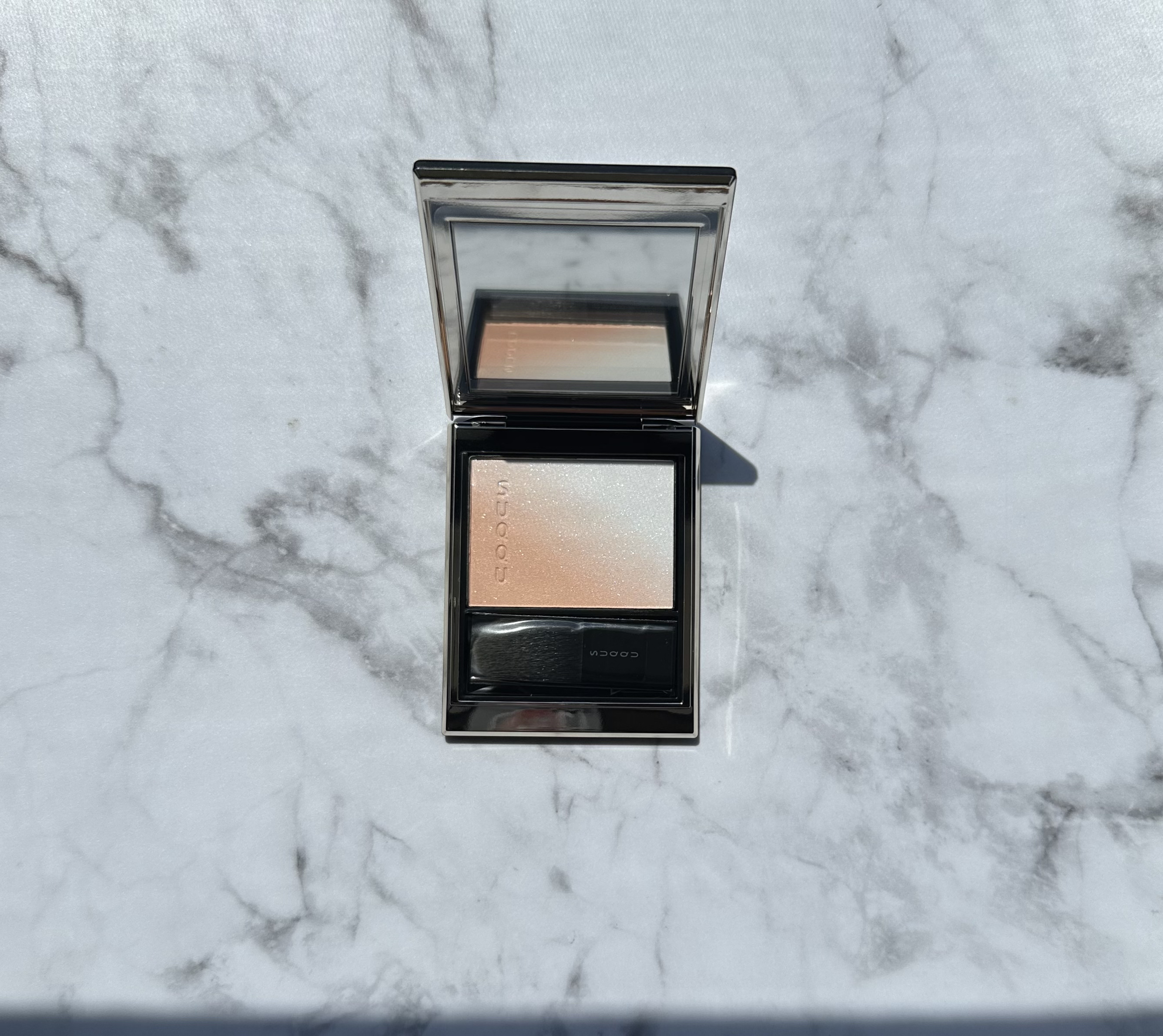 シグニチャー カラー アイズ/SUQQU/アイシャドウパレットを使ったクチコミ（3枚目）