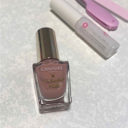 カラフルネイルズ/キャンメイク/マニキュアを使ったクチコミ(1枚目)