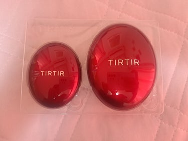 TIRTIR(ティルティル) マスク フィット レッド クッションのクチコミ「【メイク時間の短縮に！！TIRTIRの赤クッションファンデ】
こんばんは🌙
本日2回目のman.....」（2枚目）