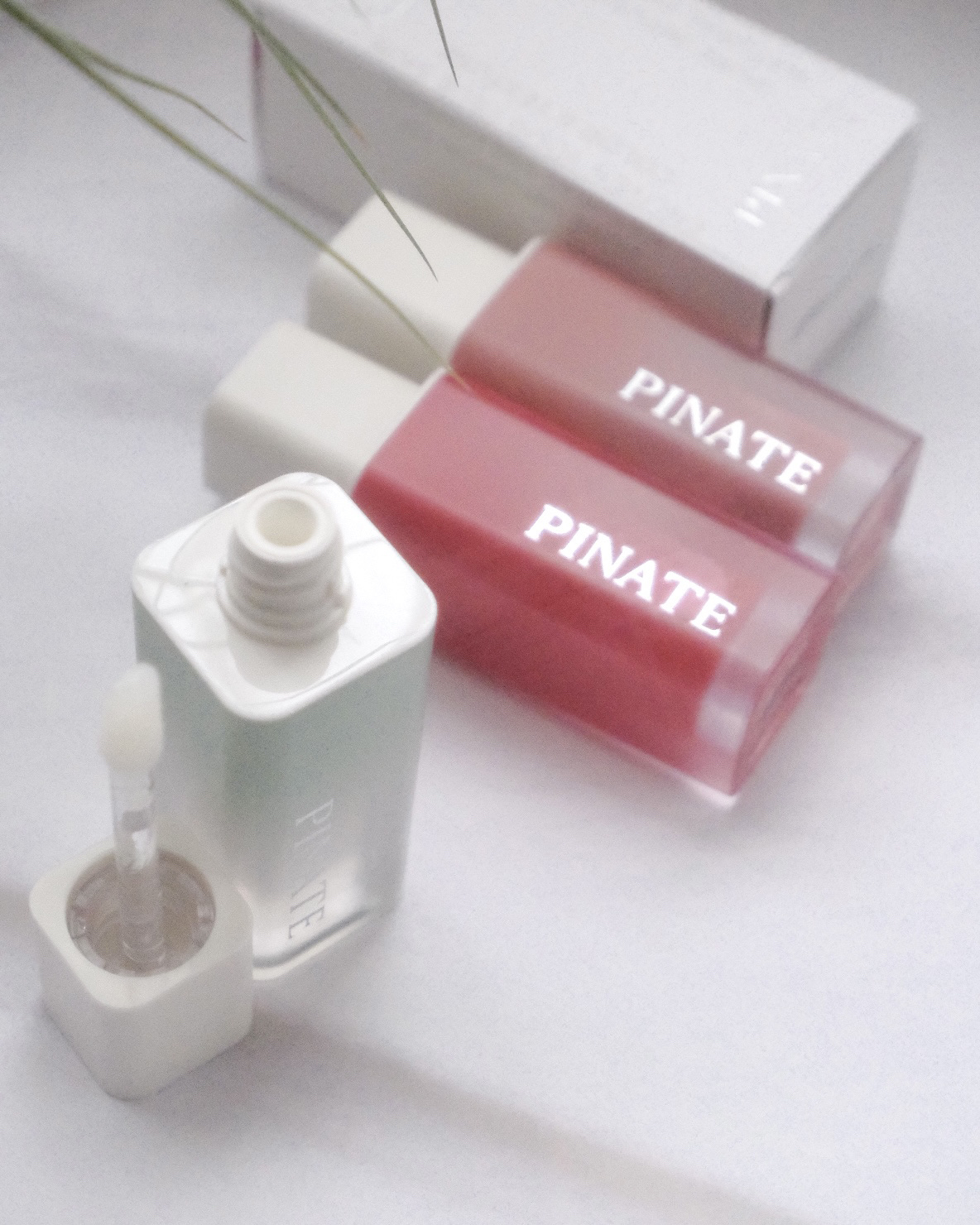 ナチュラルブルームリップオイルセラム 3色セット/PINATE/リップグロスを使ったクチコミ（2枚目）