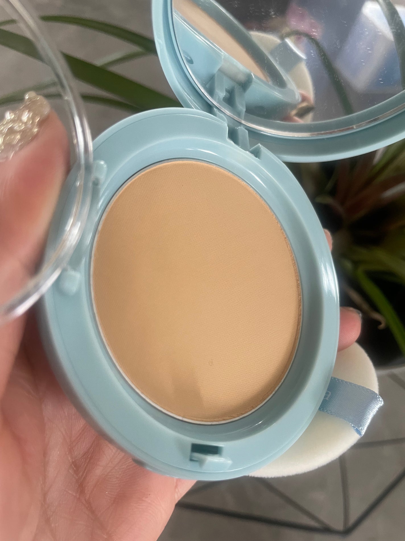 スムースフィットファンデーション/mileda/パウダーファンデーションを使ったクチコミ(5枚目)