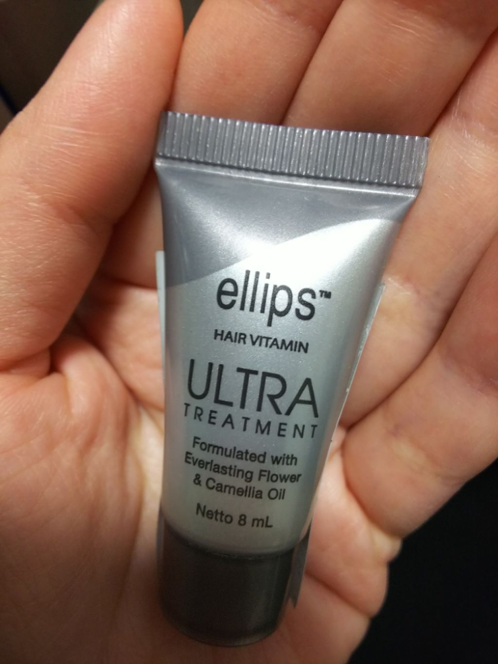 ヘアーオイル【シャイニーブラック】/ellips/ヘアオイルを使ったクチコミ(1枚目)