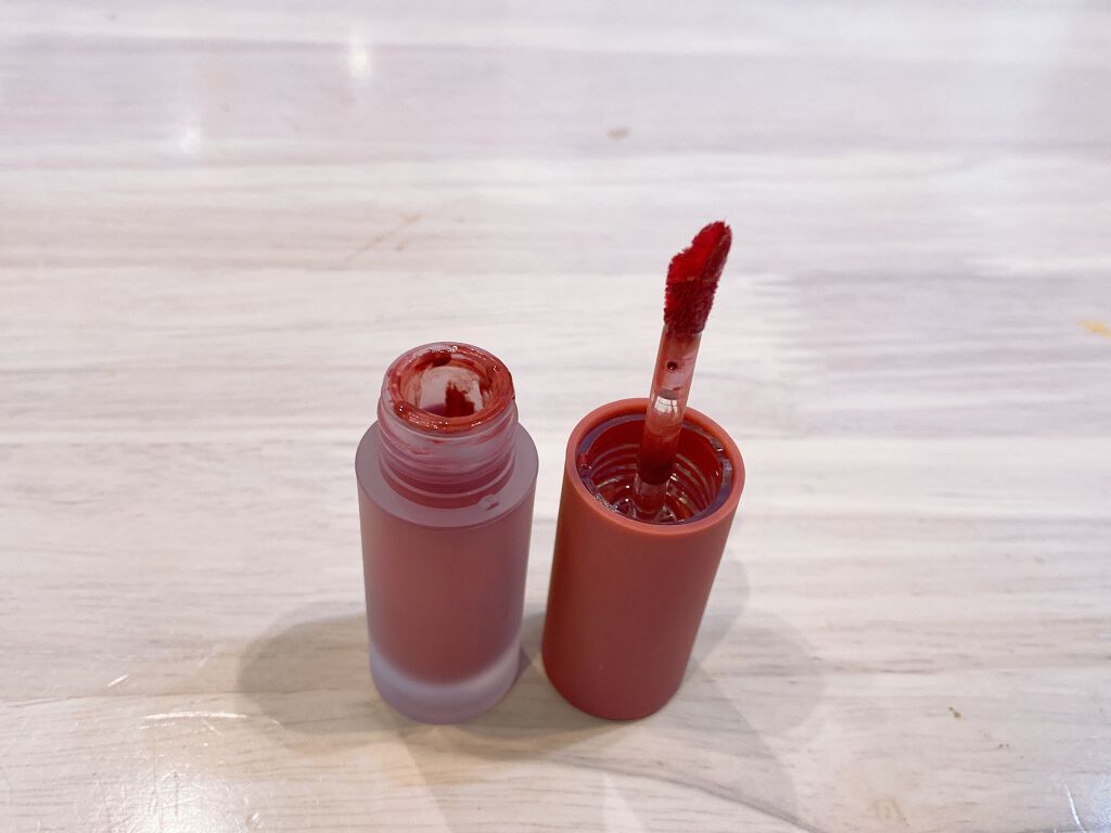 リップアンドチーク ヌードマットティント/CathyDoll/リップティントを使ったクチコミ（3枚目）