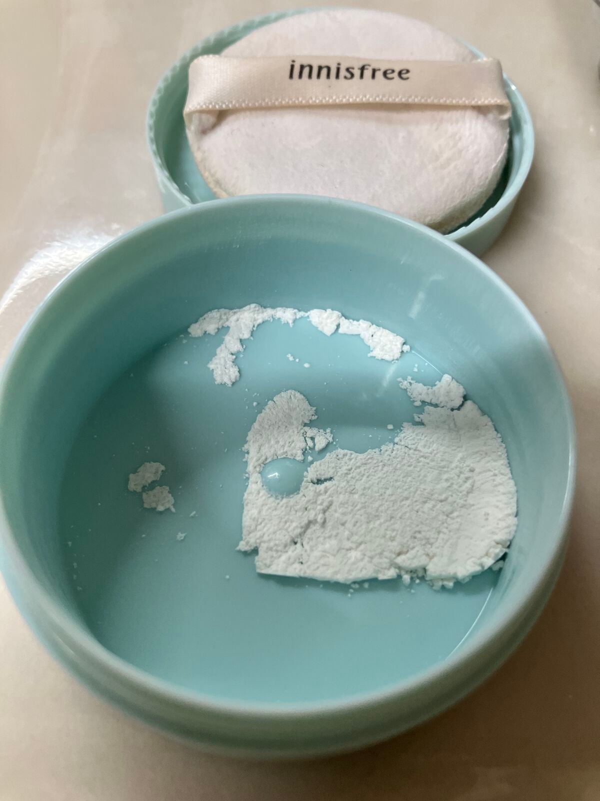 ノーセバム ミネラルパウダー N/innisfree/ルースパウダーを使ったクチコミ(2枚目)