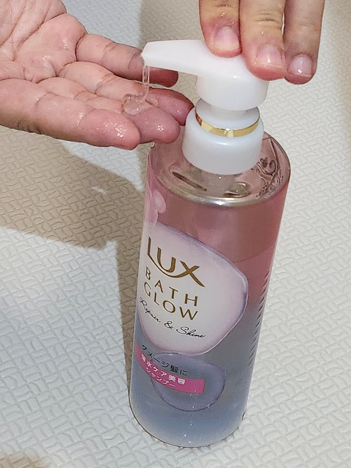 バスグロウ ストレート&シャイン シャンプー/トリートメント/LUX/市販シャンプーを使ったクチコミ(3枚目)