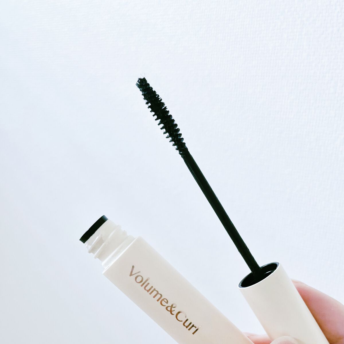 フィーJカールマスカラ ボリュームアンドカール/fwee/マスカラを使ったクチコミ（2枚目）