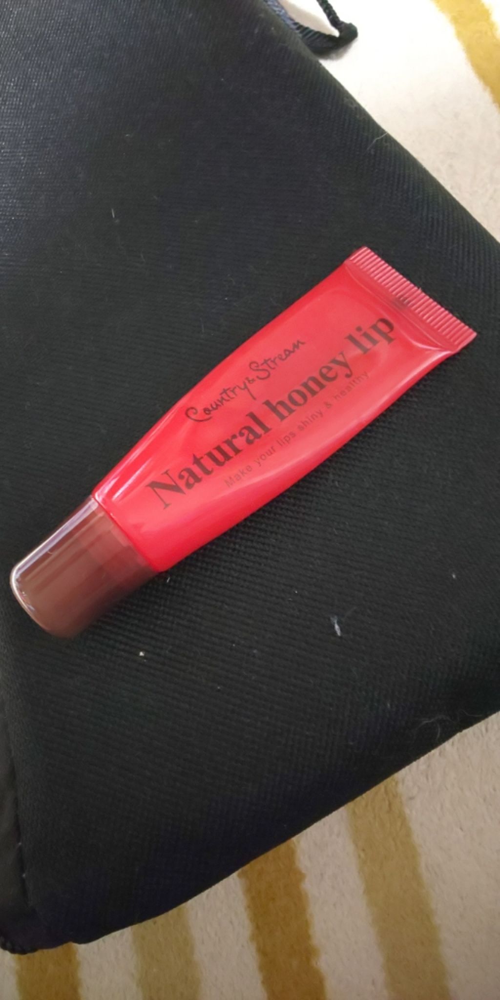 ハニーフルリップ R/カントリー&ストリーム/リップ美容液を使ったクチコミ(1枚目)