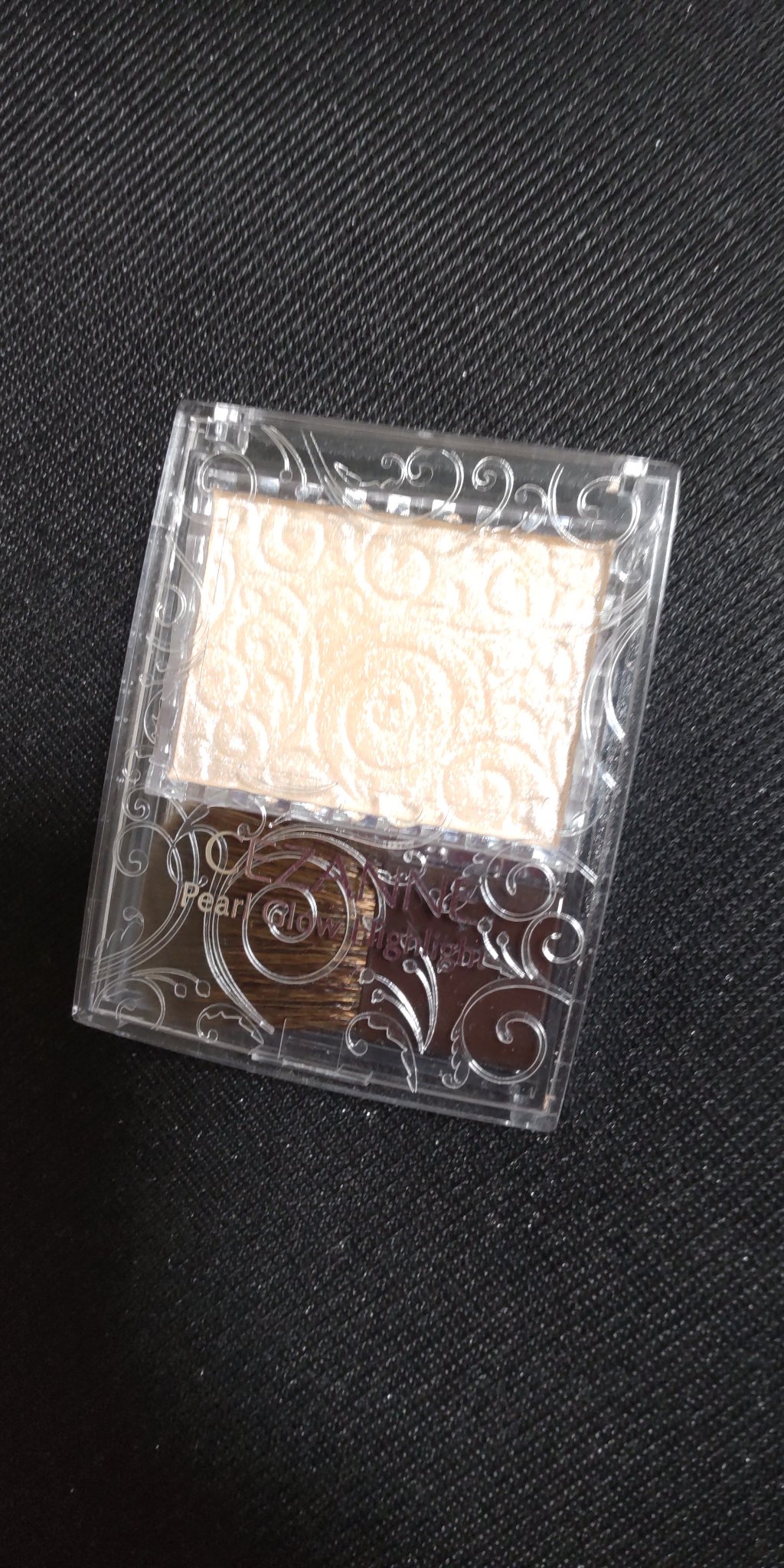 パールグロウハイライト/CEZANNE/パウダーハイライトを使ったクチコミ（1枚目）