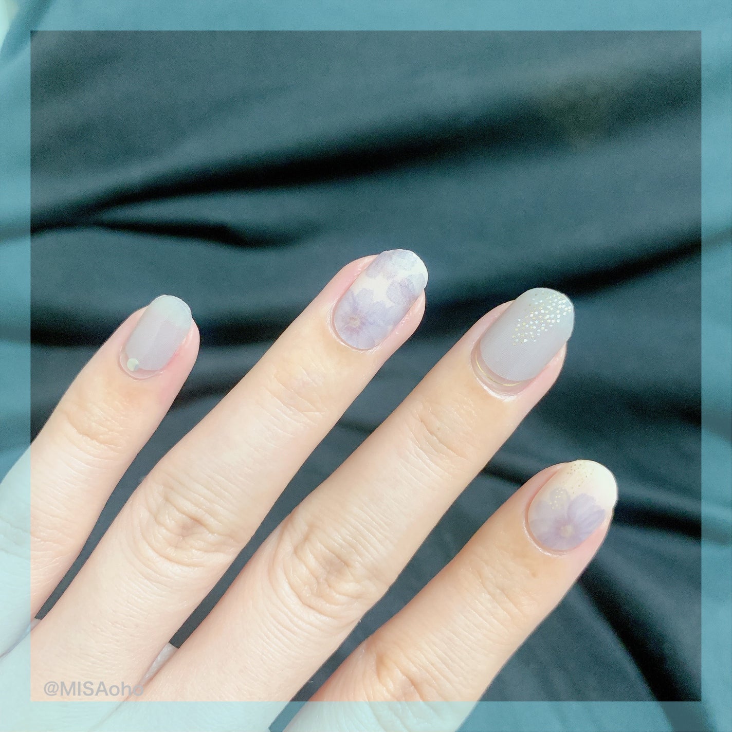 セミキュアジェルネイルシール/and us/ネイルシールを使ったクチコミ(3枚目)