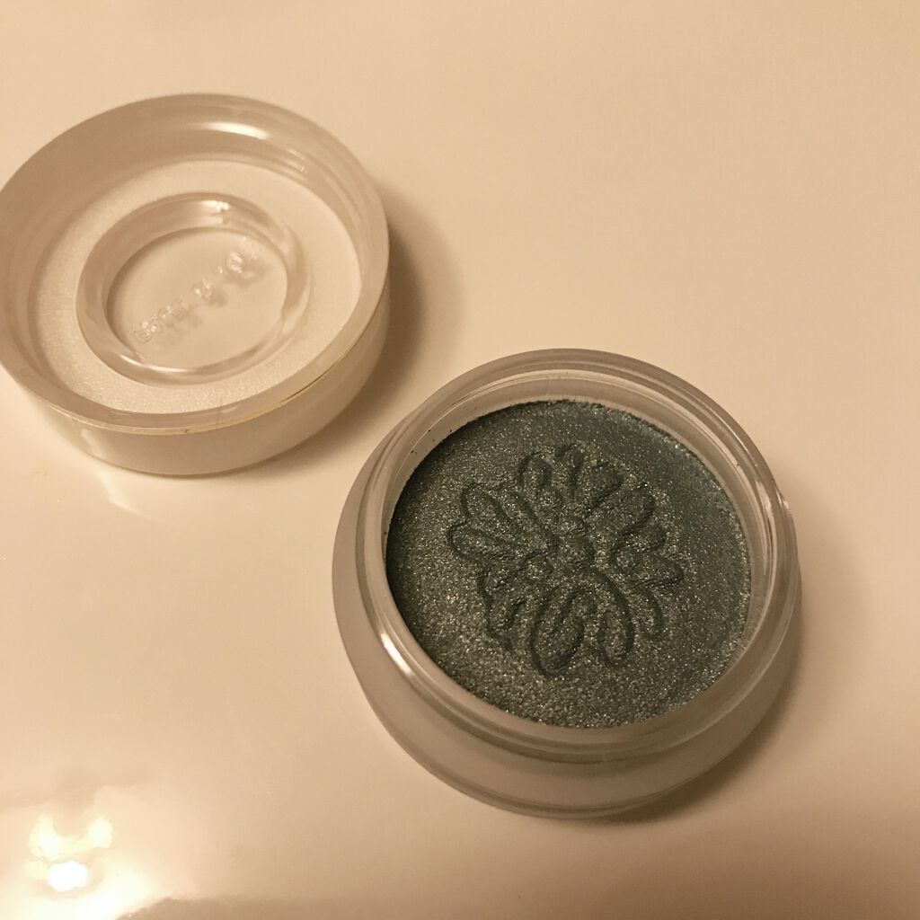 スパークリング アイカラー 07 ラ メール クレール/PAUL & JOE BEAUTE/単色アイシャドウを使ったクチコミ（3枚目）