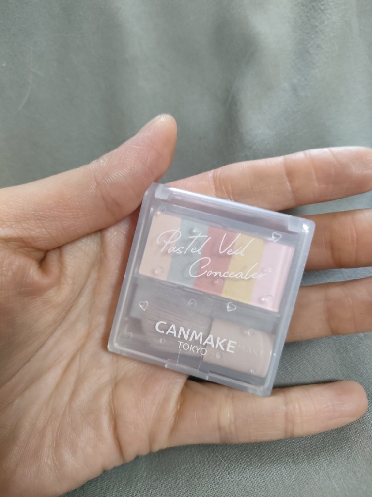 パステルヴェールコンシーラー/キャンメイク/パレットコンシーラーを使ったクチコミ（1枚目）