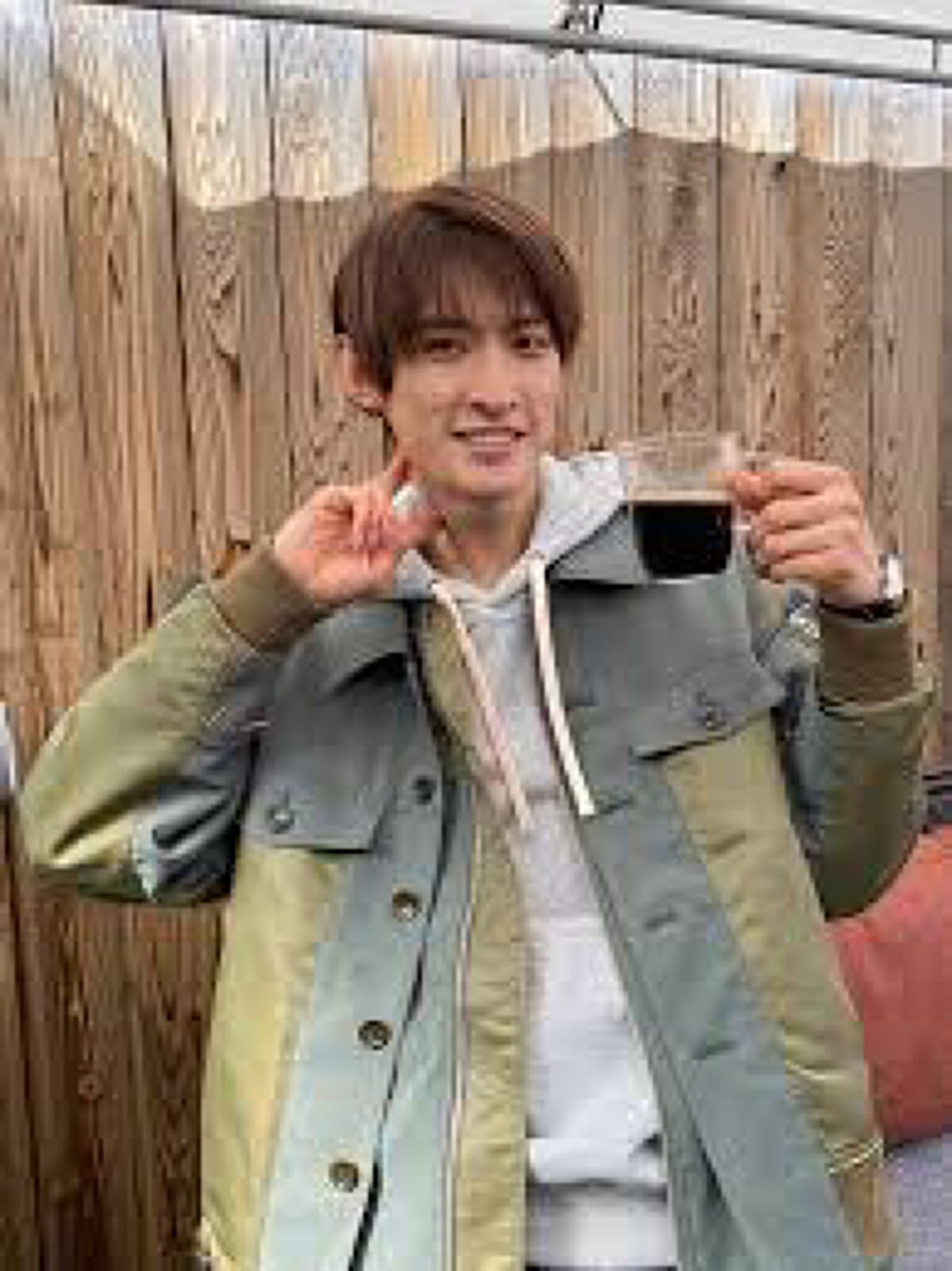 ザリガニ白米🍚 on LIPS 「今日6月27日はSnowManのラウールくんの誕生日🎂🎉そして..」(1枚目)