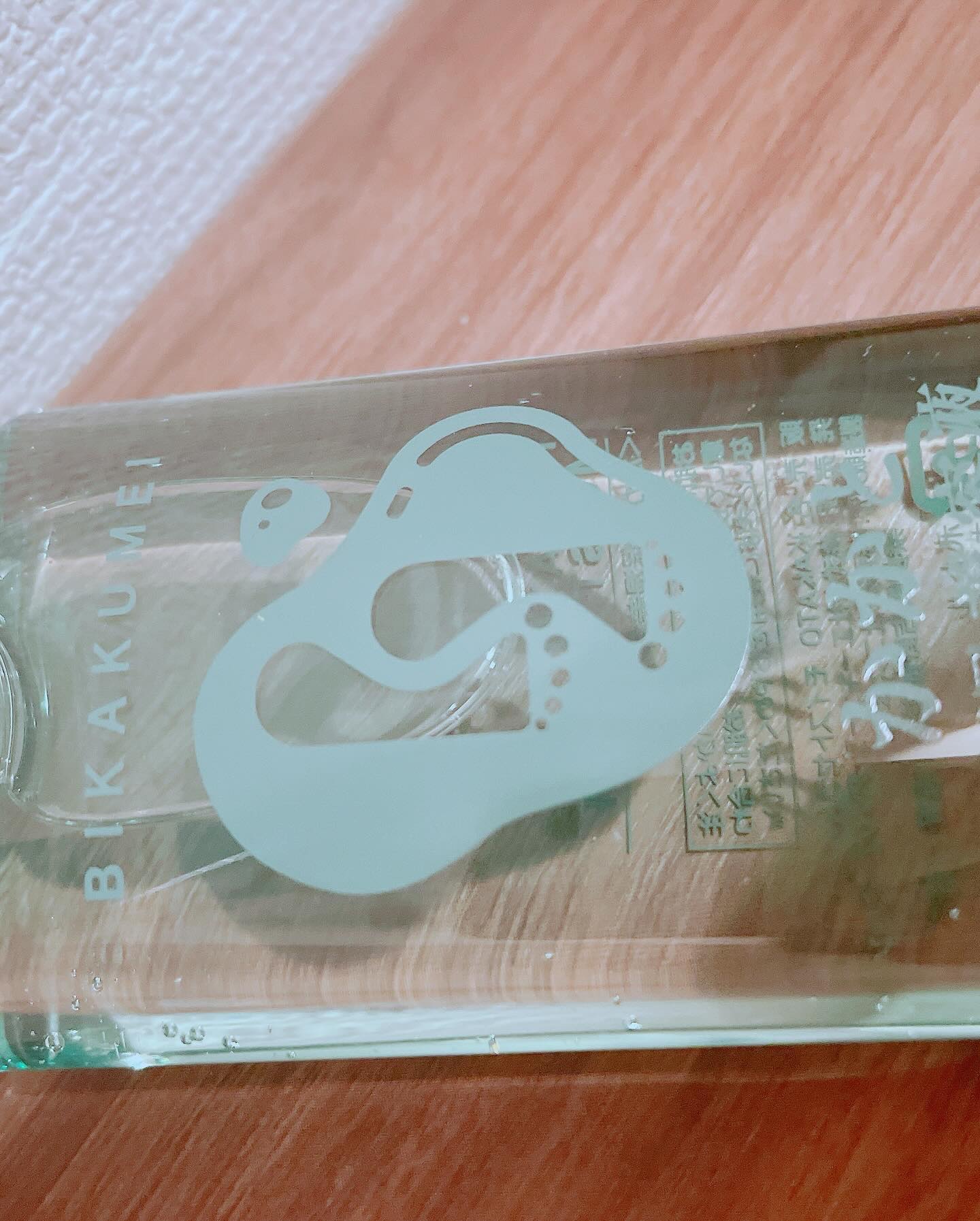 かかと保湿美容液/BIKAKUMEI/レッグ・フットケアを使ったクチコミ（2枚目）