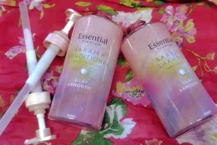 エッセンシャルプレミアム バリアシャンプー・コンディショナー シルキー&スムース/エッセンシャル/市販シャンプーを使ったクチコミ(1枚目)