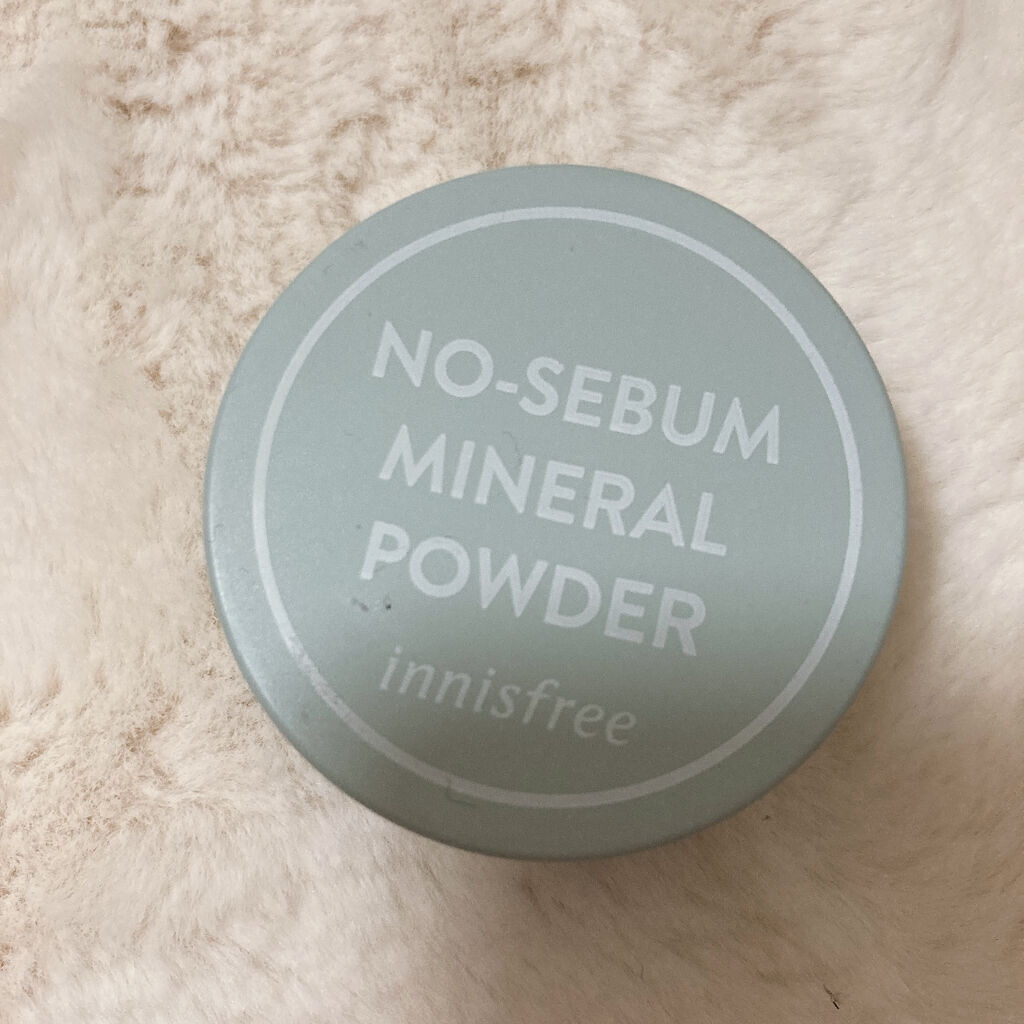 ノーセバム　ミネラルパウダー　N/innisfree/ルースパウダーを使ったクチコミ（2枚目）