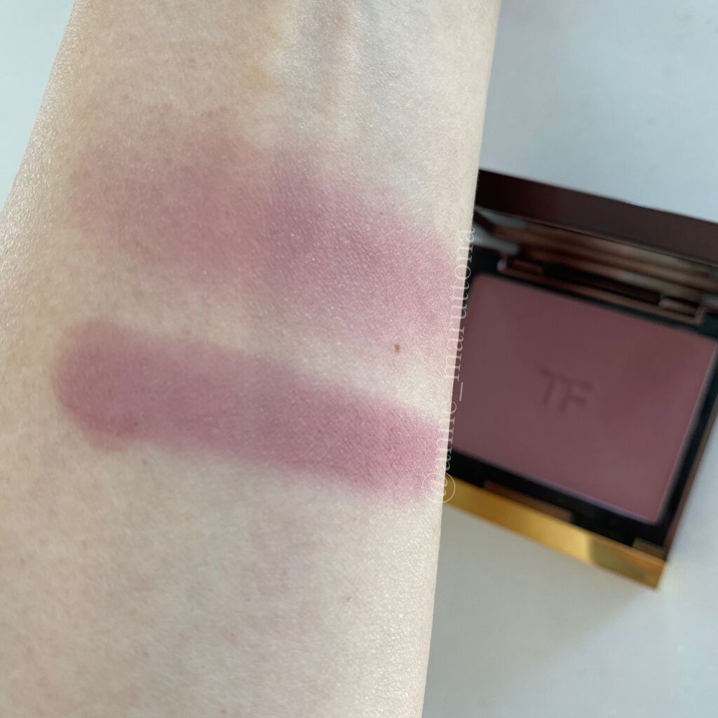 チーク カラー/TOM FORD BEAUTY/パウダーチークを使ったクチコミ(2枚目)