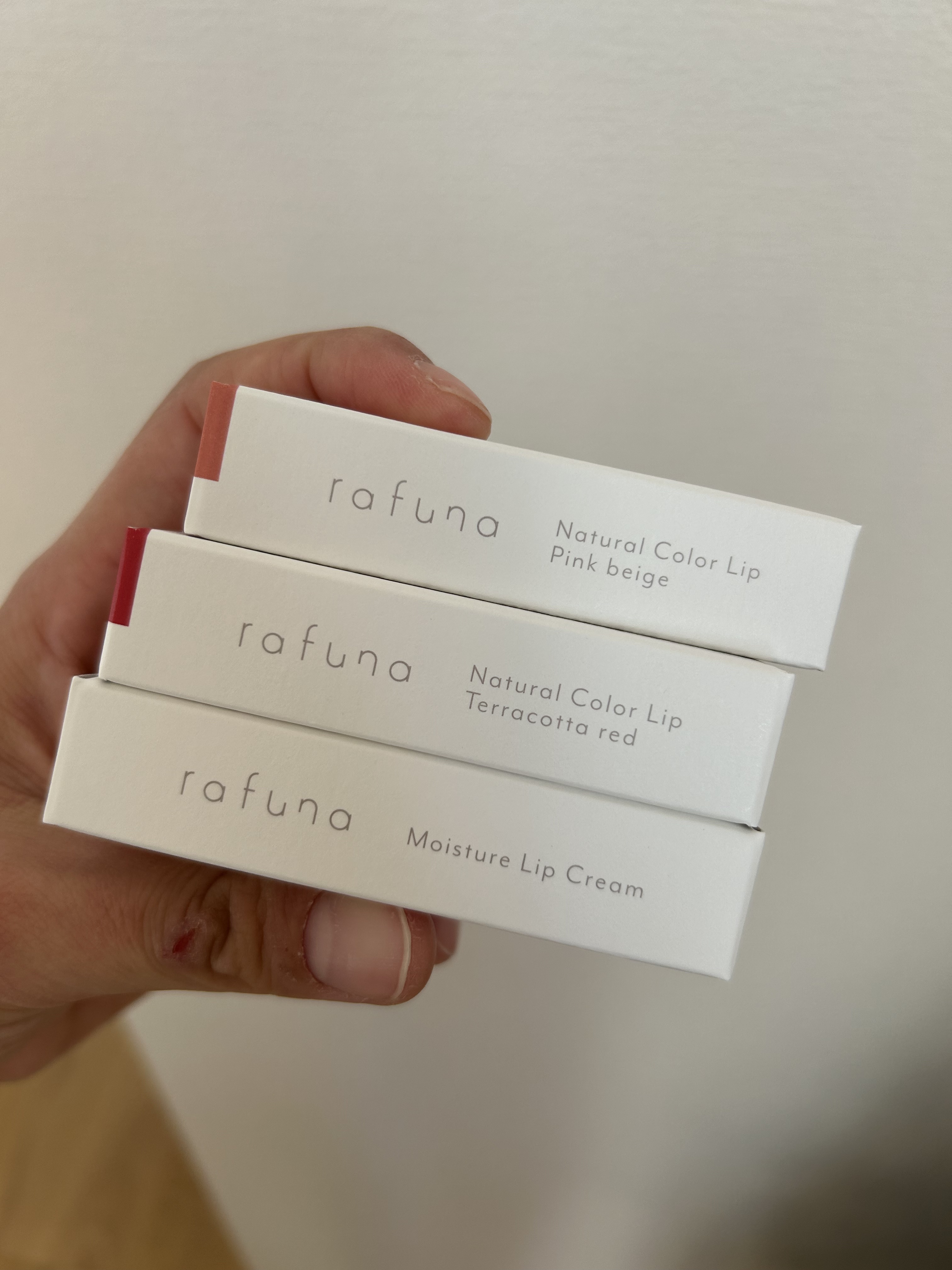 ナチュラルカラーリップ　 02  テラコッタレッド