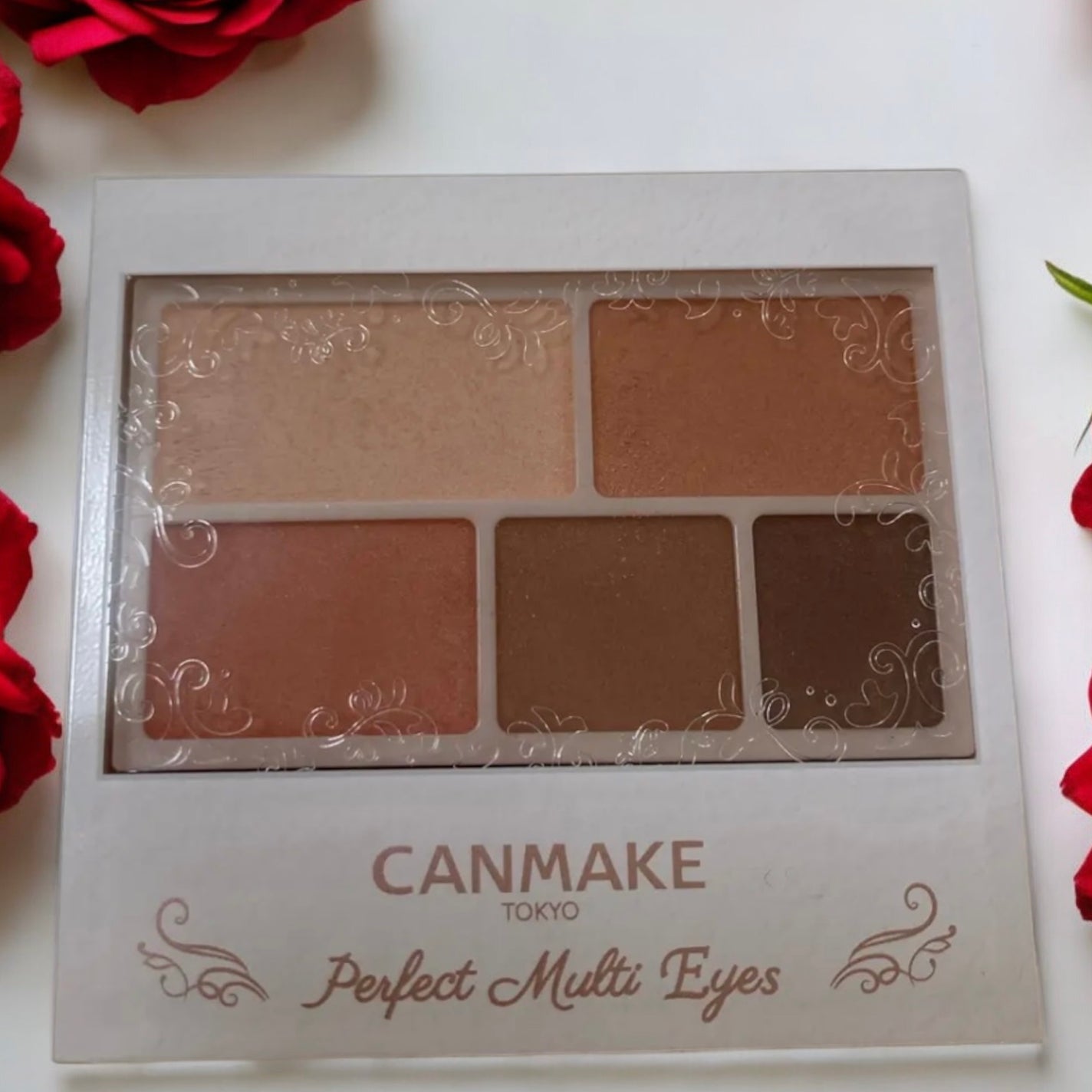 パーフェクトマルチアイズ/キャンメイク/アイシャドウパレットを使ったクチコミ(1枚目)