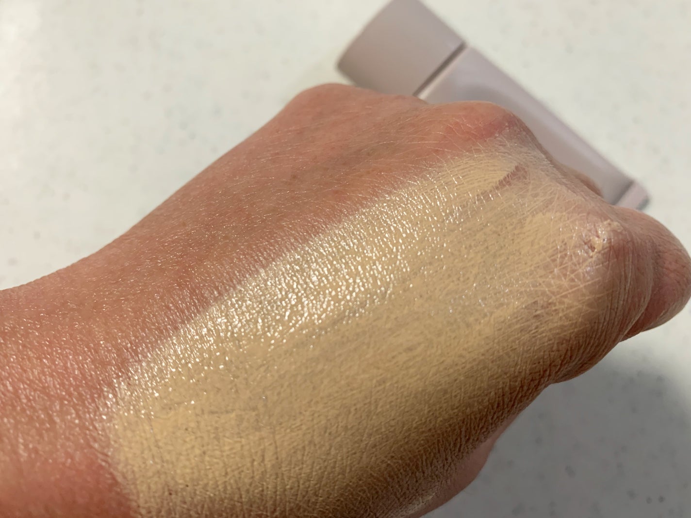 エアリーステイ BB ティント モイスト/FASIO/BBクリームを使ったクチコミ(4枚目)